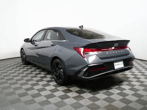 New 2026 Hyundai Elantra SEL Sport Premium FWD image 7