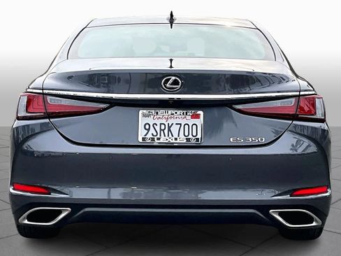 Used 2025 Lexus ES 350 w/ Premium Package image 4