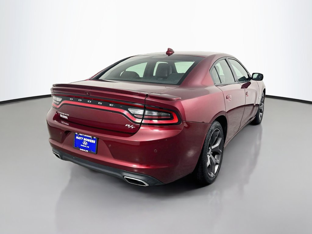 Used 2018 Dodge Charger R/T w/ Premium Group RWD image 5