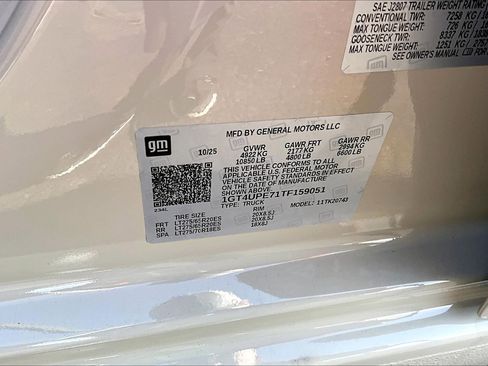 New 2026 GMC Sierra 2500 AT4 w/ AT4 Premium Plus Package image 13