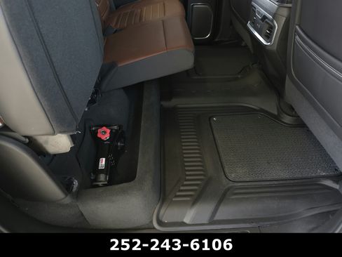 Used 2024 GMC Sierra 1500 Denali Ultimate AWD/4WD image 33