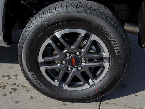 Certified 2025 Toyota Tacoma TRD Sport AWD/4WD image 13