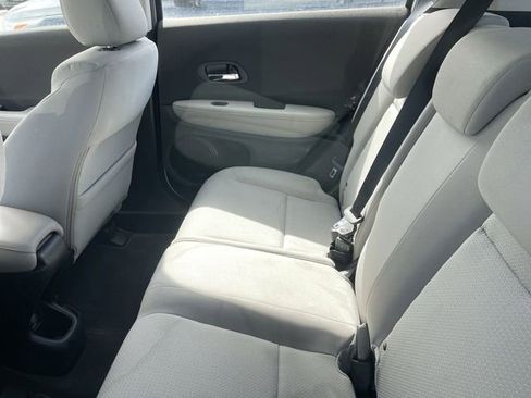 Used 2022 Honda HR-V LX image 4