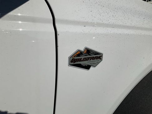 Used 2023 Ford Bronco Wildtrak image 8