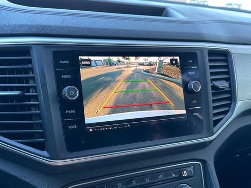 Used 2019 Volkswagen Atlas SE image 31