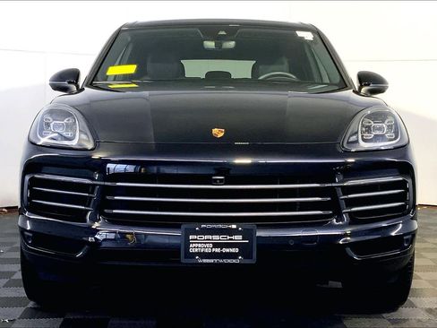 Used 2022 Porsche Cayenne image 10