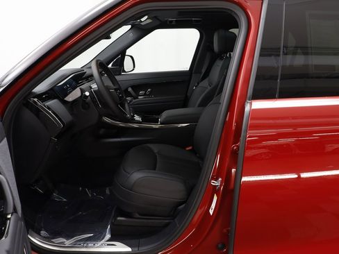 New 2025 Land Rover Range Rover Sport Dynamic SE image 7