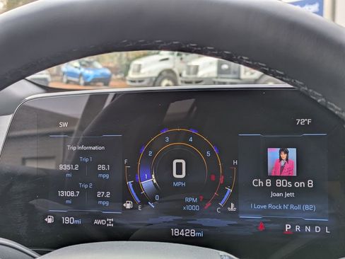 Used 2025 Chevrolet Equinox LT image 32