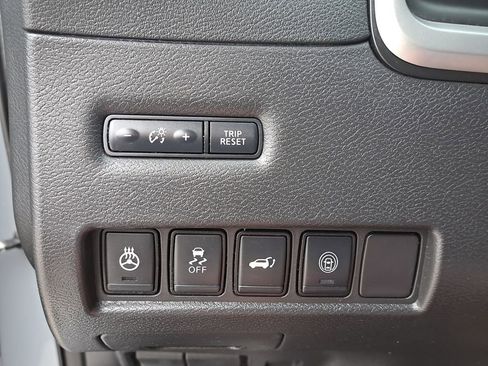 Used 2021 Nissan Murano Platinum w/ Cargo Package image 30