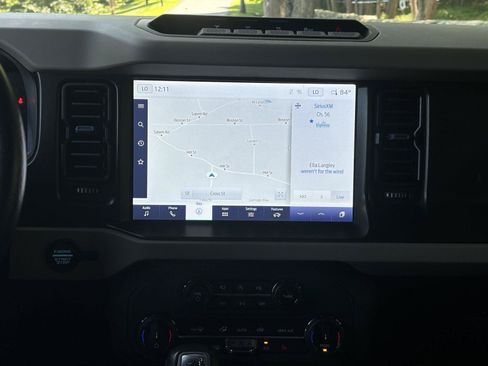 Used 2022 Ford Bronco Wildtrak AWD/4WD image 30