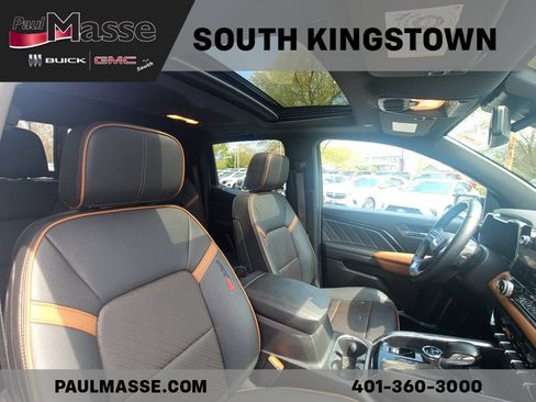 Used 2023 GMC Canyon AT4 w/ AT4 Premium Package AWD/4WD image 21