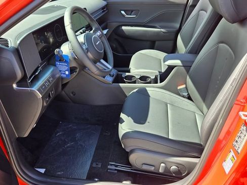 New 2026 Hyundai Kona Limited FWD image 6