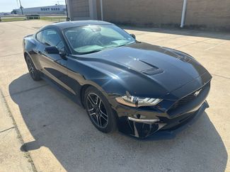 Used 2022 Ford Mustang Premium video 1