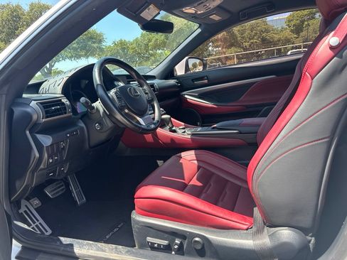 Used 2016 Lexus RC 200t RWD image 7