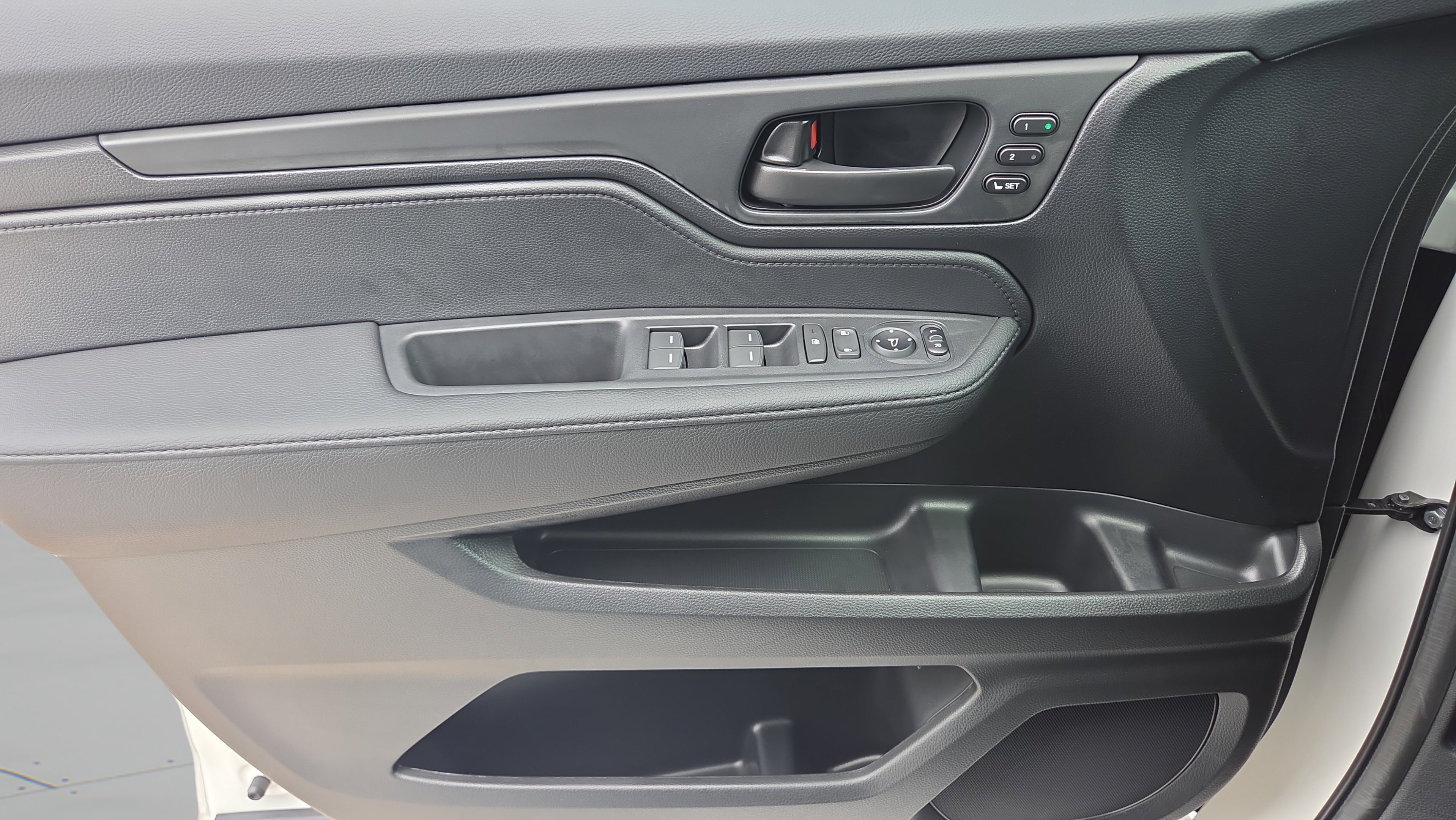 New 2026 Honda Odyssey Sport-L image 34