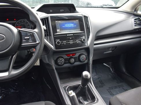 Used 2017 Subaru Impreza 2.0i AWD/4WD image 19
