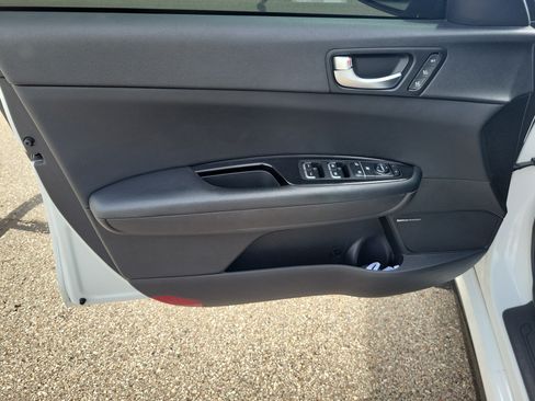 Used 2019 Kia Optima SX FWD image 13