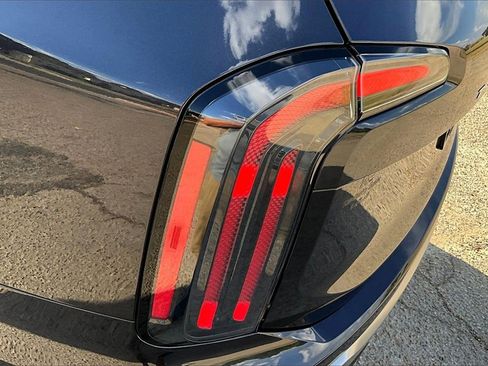 Certified 2025 Kia Telluride SX Prestige image 32