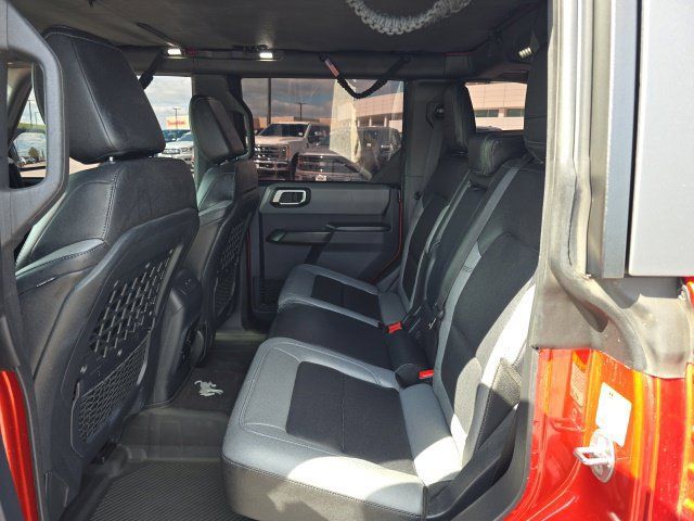 Used 2024 Ford Bronco Black Diamond AWD/4WD image 15