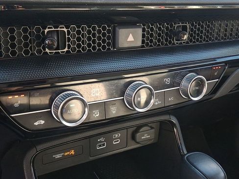 Used 2024 Honda CR-V EX-L image 17