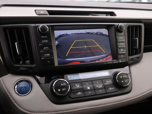 Certified 2018 Toyota RAV4 Limited image 18