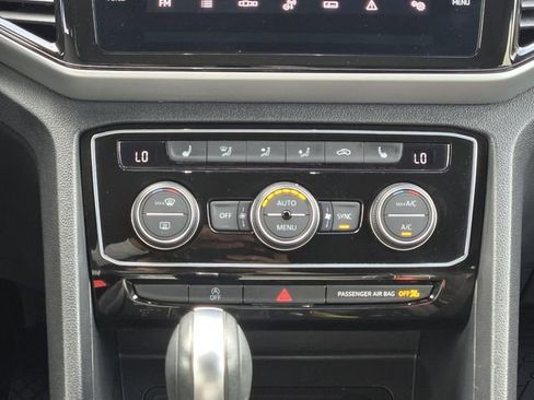 Used 2023 Volkswagen Atlas Cross Sport SE image 20