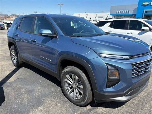 New 2026 Chevrolet Equinox LT image 3