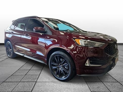 Used 2022 Ford Edge ST-Line AWD/4WD image 3
