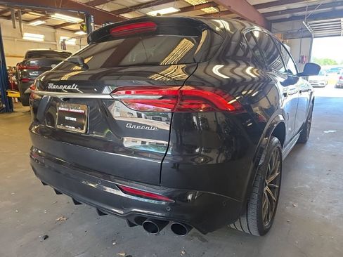 Used 2023 Maserati Grecale Modena AWD/4WD image 3