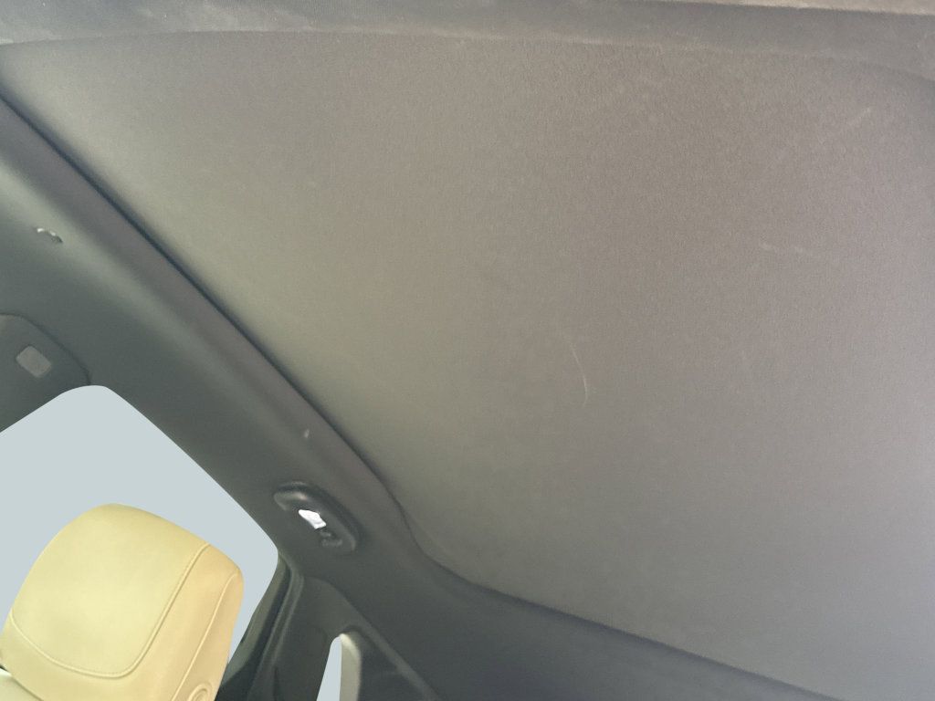 Used 2019 Cadillac XT5 Premium Luxury FWD image 29