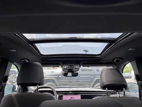 New 2025 Jeep Wagoneer S Limited image 23