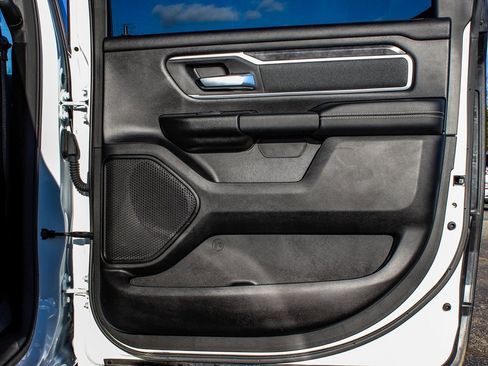 Used 2022 RAM 1500 Big Horn image 12