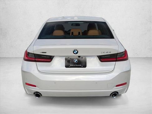 Used 2026 BMW 330i xDrive Sedan w/ Premium Package AWD/4WD image 8