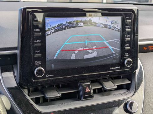 Used 2022 Toyota Corolla LE image 27