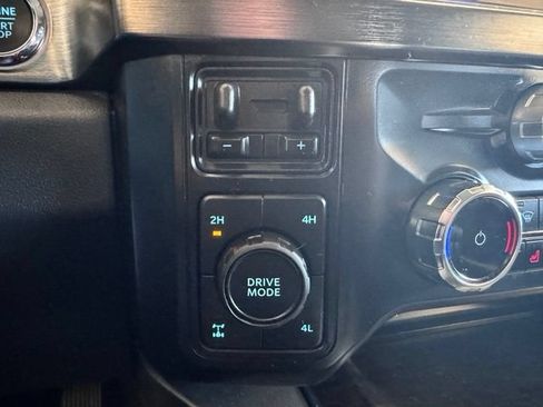 Used 2023 Ford F250 Lariat w/ FX4 Off-Road Package AWD/4WD image 20
