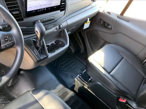 New 2026 Ford Transit 250 148 Medium Roof w/ Load Area Protection Package image 7