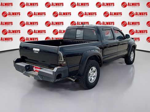 Used 2014 Toyota Tacoma 4x4 Double Cab w/ TRD Off-Road Package image 5