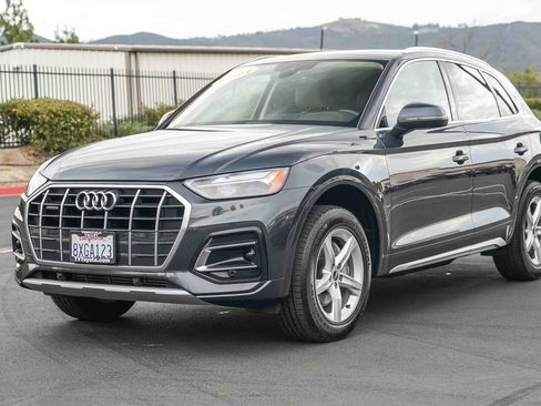 Used 2021 Audi Q5 2.0T Premium w/ Convenience Package AWD/4WD image 6