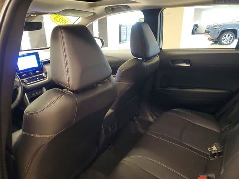 Certified 2023 Toyota Corolla Cross XLE w/ Convenience Package image 13