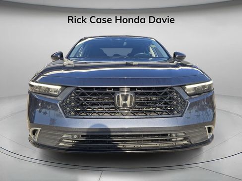 Certified 2023 Honda Accord Touring image 5