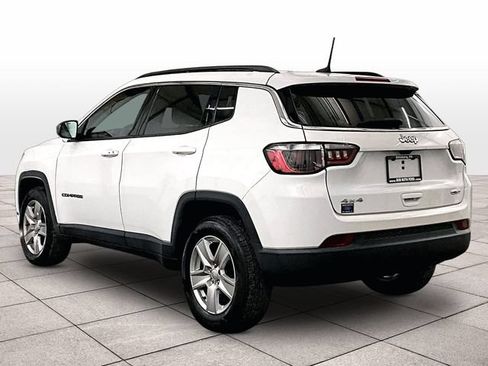 Used 2022 Jeep Compass Latitude AWD/4WD image 10
