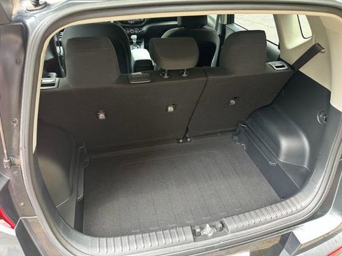 Used 2022 Kia Soul LX FWD image 11