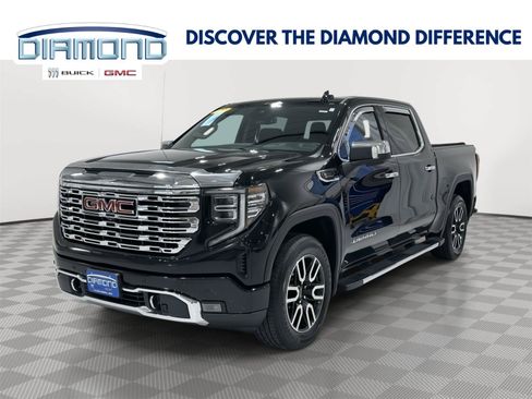 Used 2022 GMC Sierra 1500 Denali AWD/4WD image 1