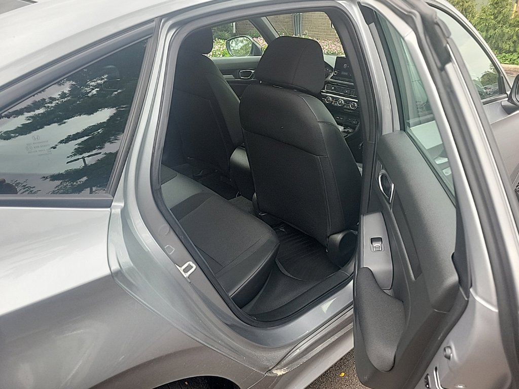 Used 2024 Honda Civic Sport image 13