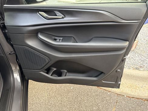 New 2025 Jeep Grand Cherokee Laredo image 39