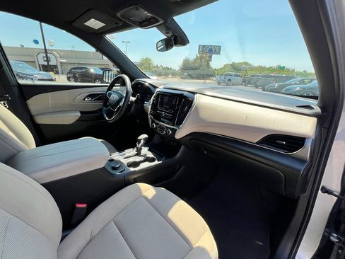 Used 2023 Chevrolet Traverse LS w/ Midnight/Sport Edition FWD image 12