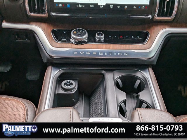 Certified 2025 Ford Expedition King Ranch AWD/4WD image 18