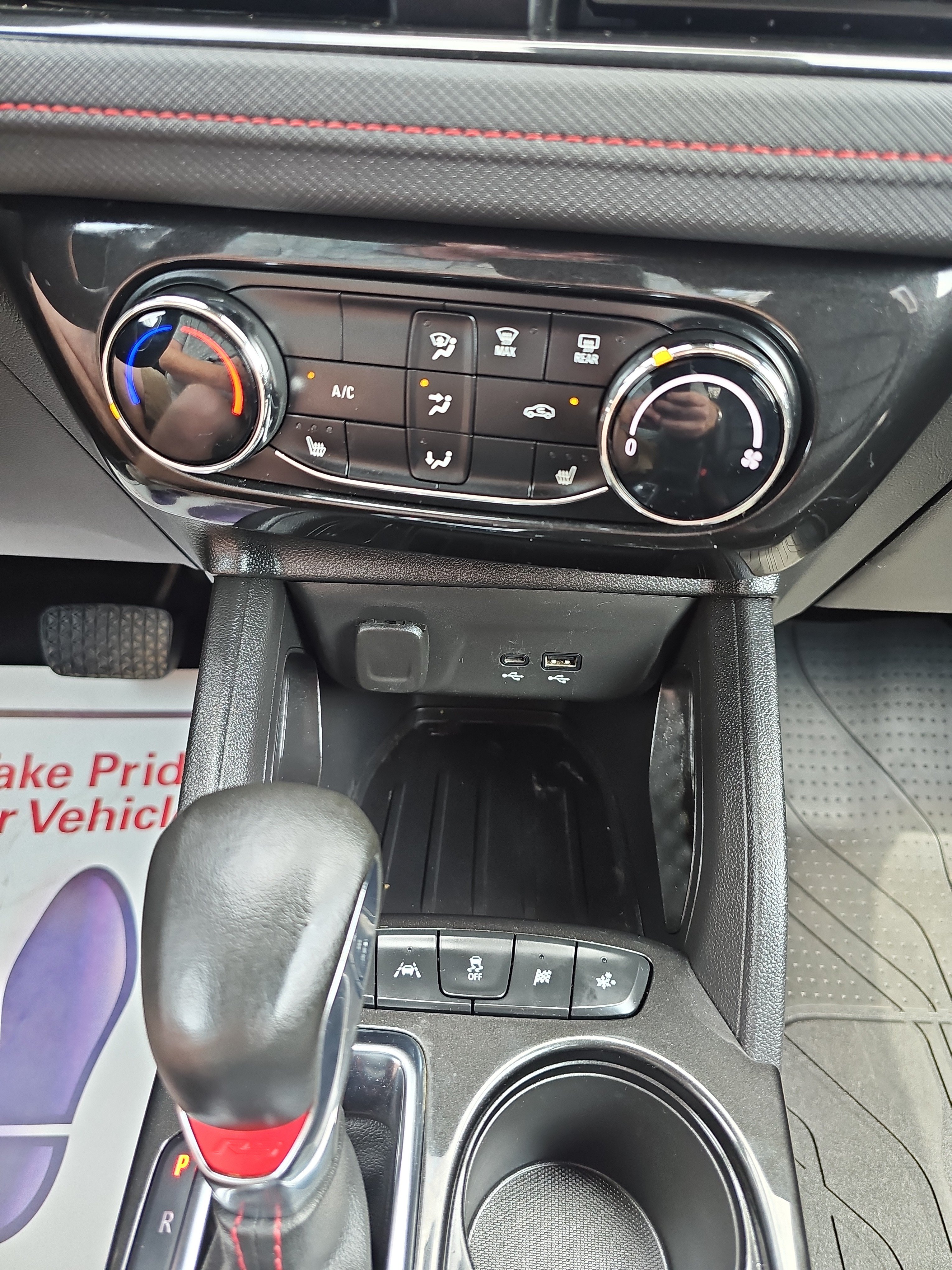Used 2025 Chevrolet TrailBlazer RS w/ Driver Confidence Package FWD image 26