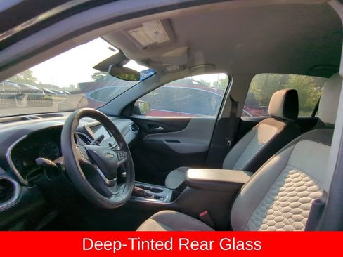 Used 2019 Chevrolet Equinox LS w/ LS Convenience Package FWD image 7