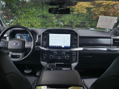 Certified 2022 Ford F150 Lariat w/ Equipment Group 502A High AWD/4WD image 8